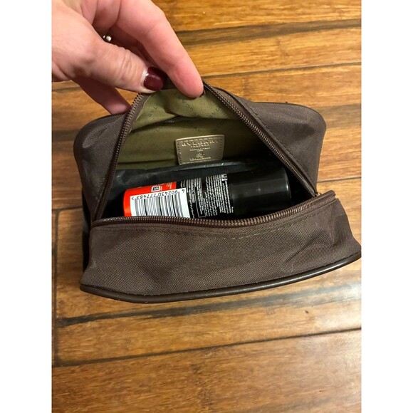 NEW Emirates Business Class Men’s amenity Toiletry kit Bvlgari Cologne - Picture 5 of 9